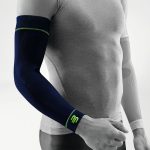 Bauerfeind Sports kompressziós sötétkék karvédő 