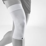 Bauerfeind Sports kompressziós fehér térdvédő