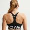 Nike Pro Sculpt közepes tartású párnázott fekete női sportmelltartó